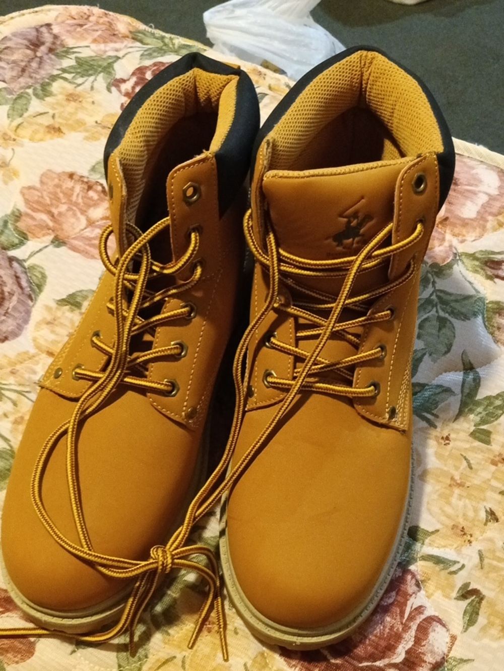 Men's Tan Work-Style Lace-Up Boots